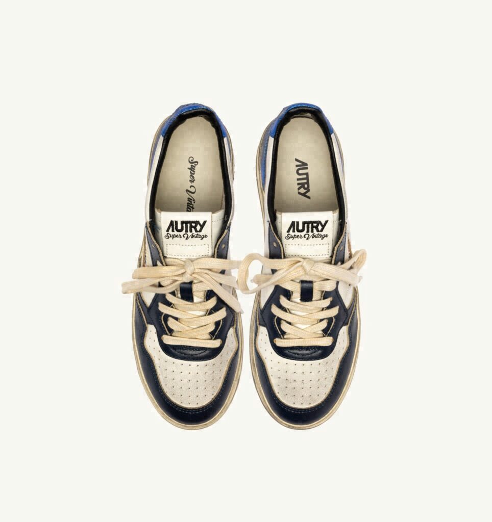 MEDALIST LOW SUPER VINTAGE EN CUIR BLANC BLUE SPACE ET BLEU