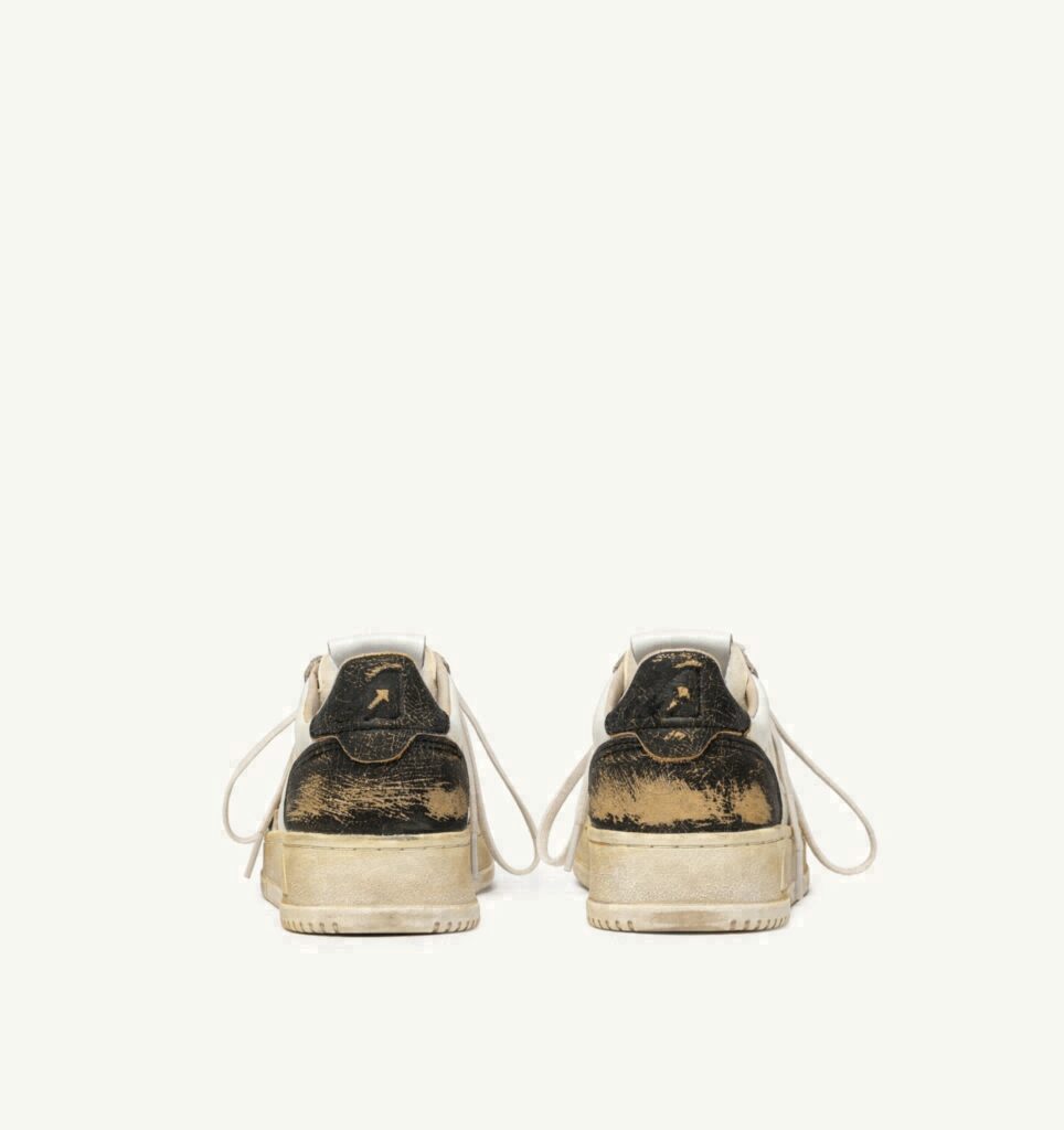 MEDALIST LOW SUPER VINTAGE EN CUIR BLANC ET ANTIK BLACK