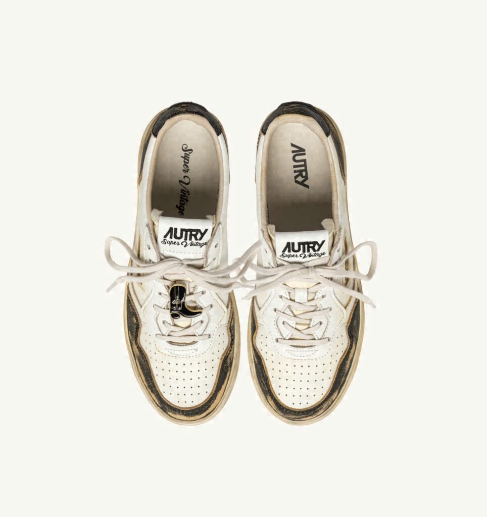 MEDALIST LOW SUPER VINTAGE EN CUIR BLANC ET ANTIK BLACK
