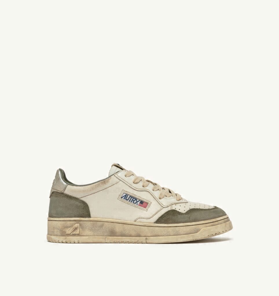 MEDALIST LOW SUPER VINTAGE EN CUIR BLANC ET ARGENT ET DAIM LIZARD