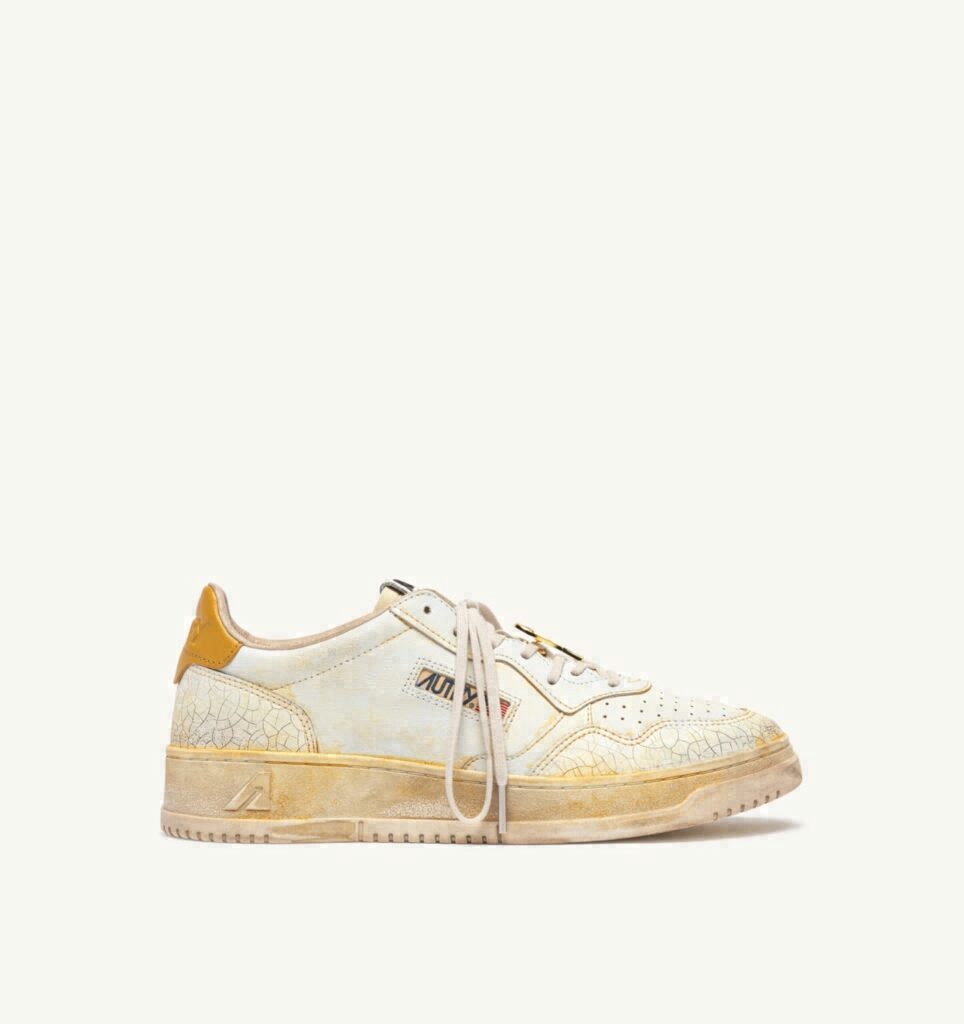 MEDALIST LOW SUPER VINTAGE EN CUIR BLANC ET JAUNE