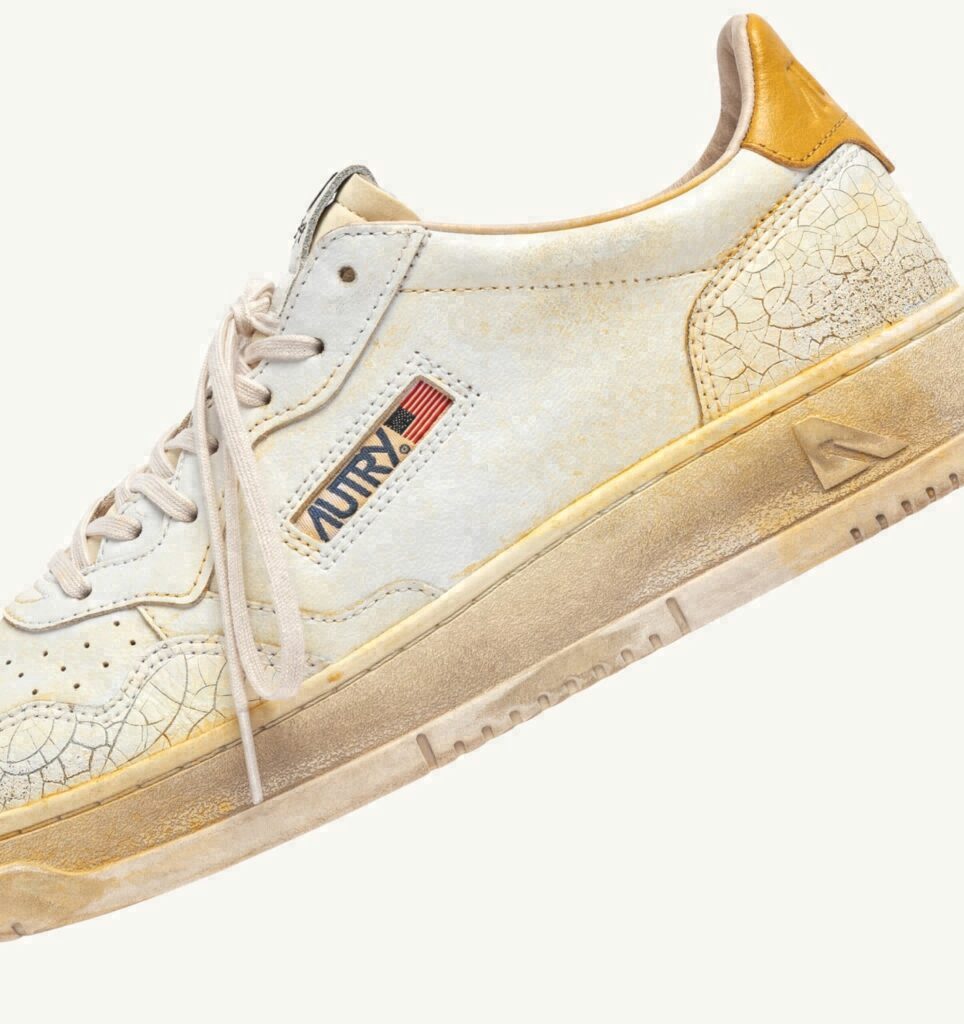 MEDALIST LOW SUPER VINTAGE EN CUIR BLANC ET JAUNE