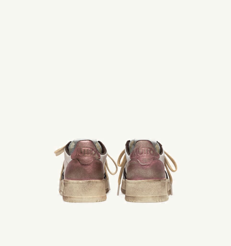 MEDALIST LOW SUPER VINTAGE EN CUIR BLANC PEONY ET HOT FUDGE