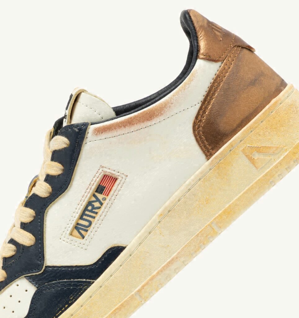 MEDALIST LOW SUPER VINTAGE EN CUIR BLANC CUIVRE ET SPACE