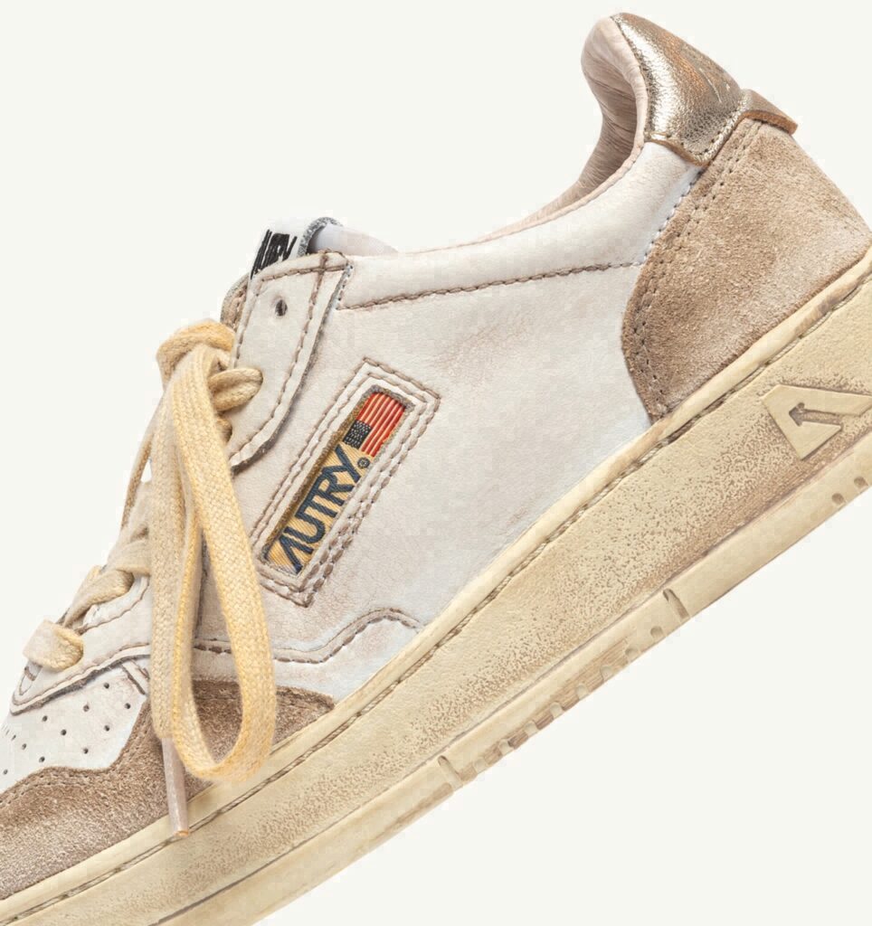MEDALIST LOW SUPER VINTAGE EN CUIR ET DAIM BLANC ET OR