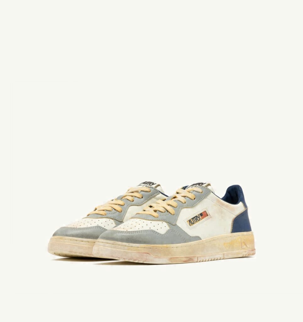 MEDALIST LOW SUPER VINTAGE EN CUIR LIMESTONE BLANC ET BLEU
