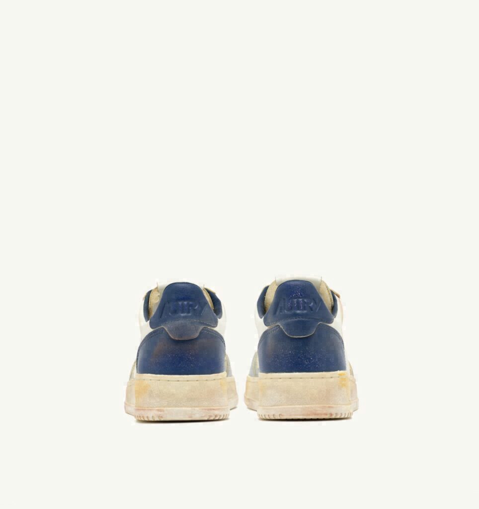 MEDALIST LOW SUPER VINTAGE EN CUIR LIMESTONE BLANC ET BLEU