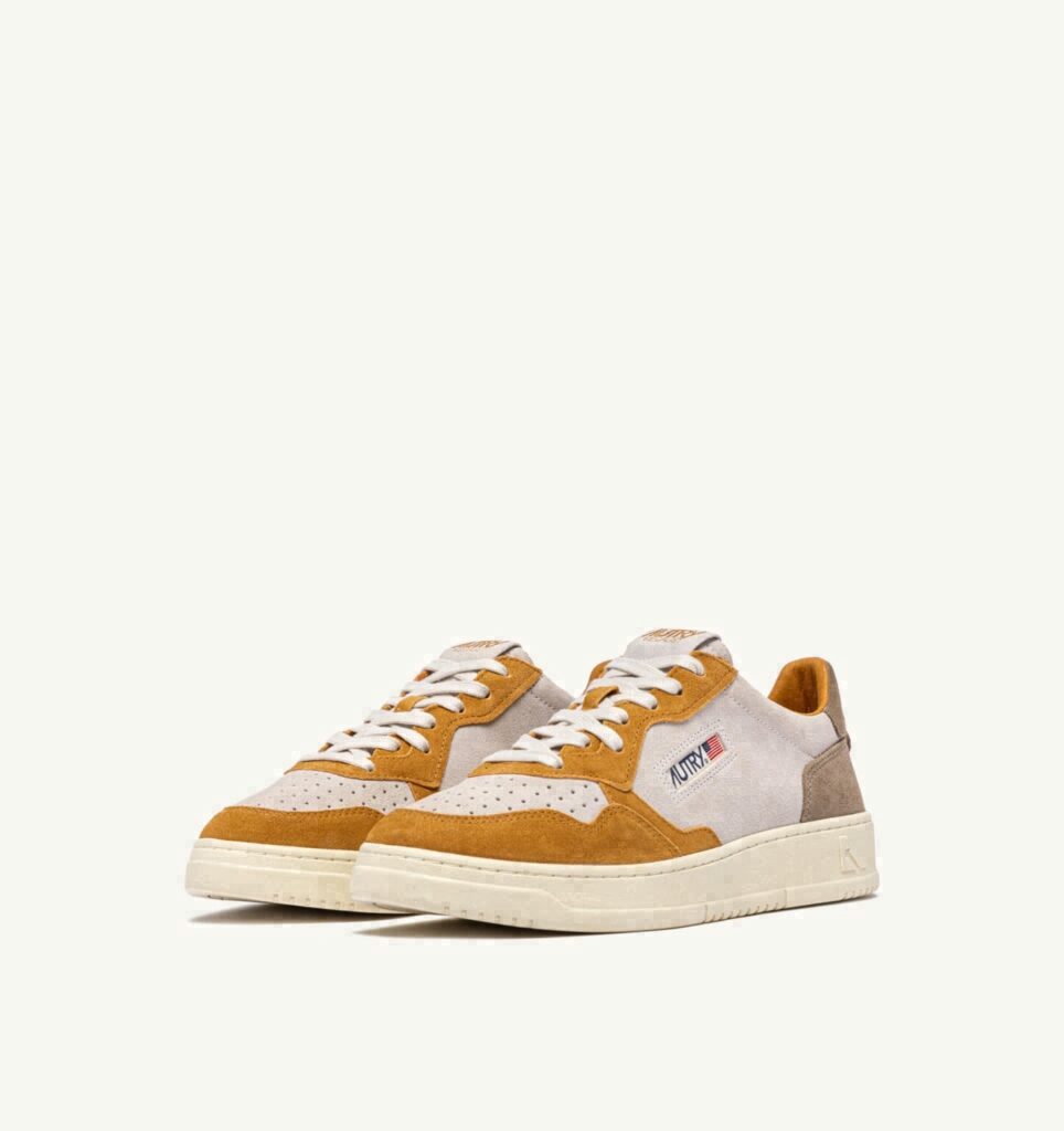 MEDALIST LOW TRICOLOR EN DAIM ANTILOP BLANC ET BROWN MUSCAT