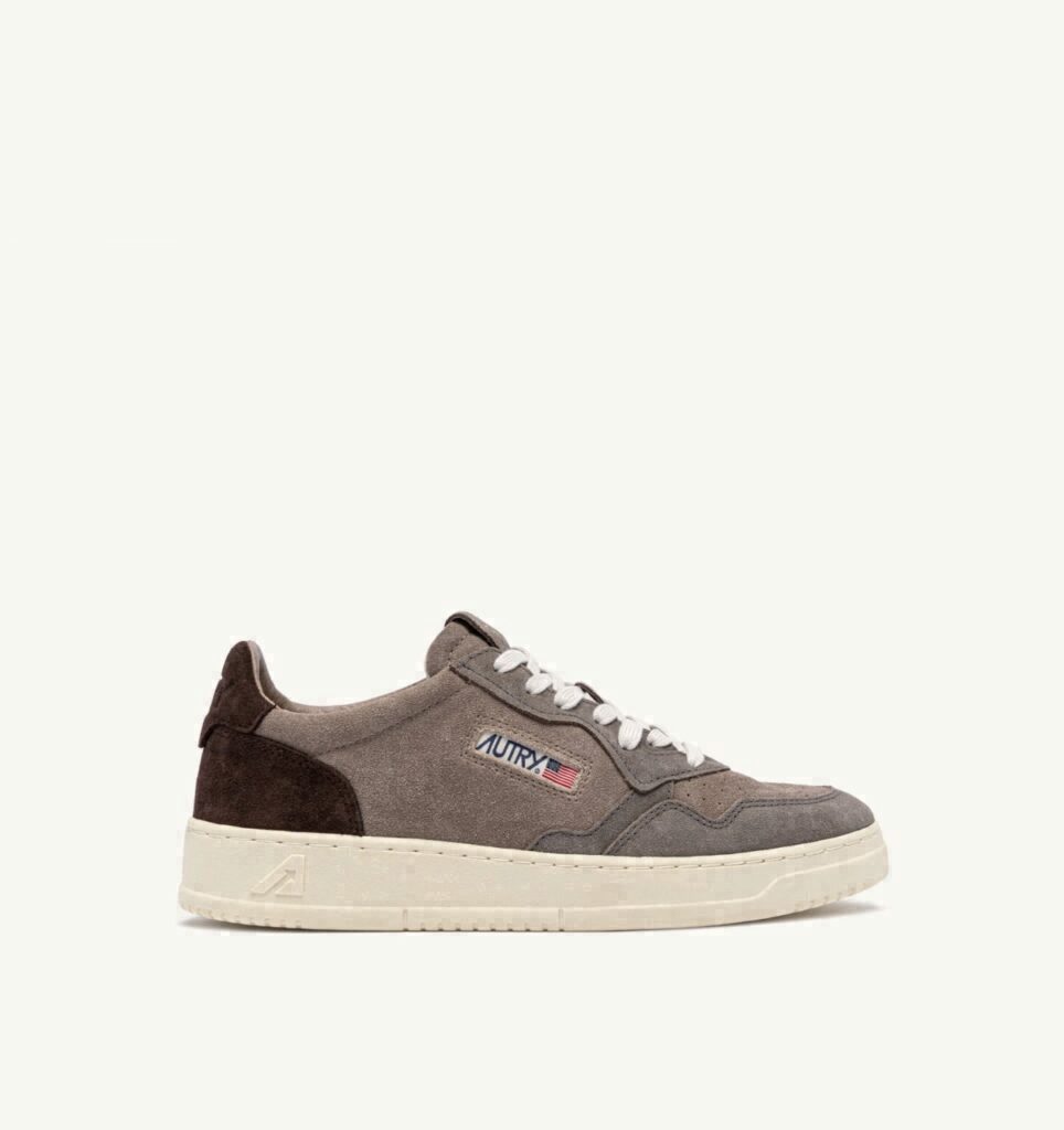 MEDALIST LOW TRICOLOR EN DAIM TAUPE ET CUIT