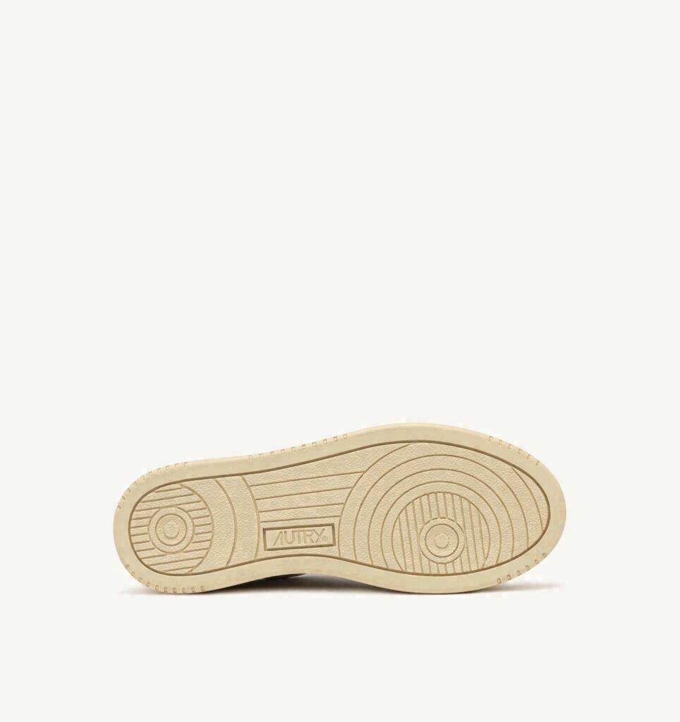 MEDALIST PLATFORM EN CUIR BLANC ET MÉTALLIQUE PLATINE