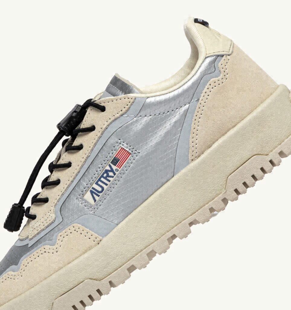 WILDPACE LOW EN TISSU ET DAIM BLANC ET ARGENT