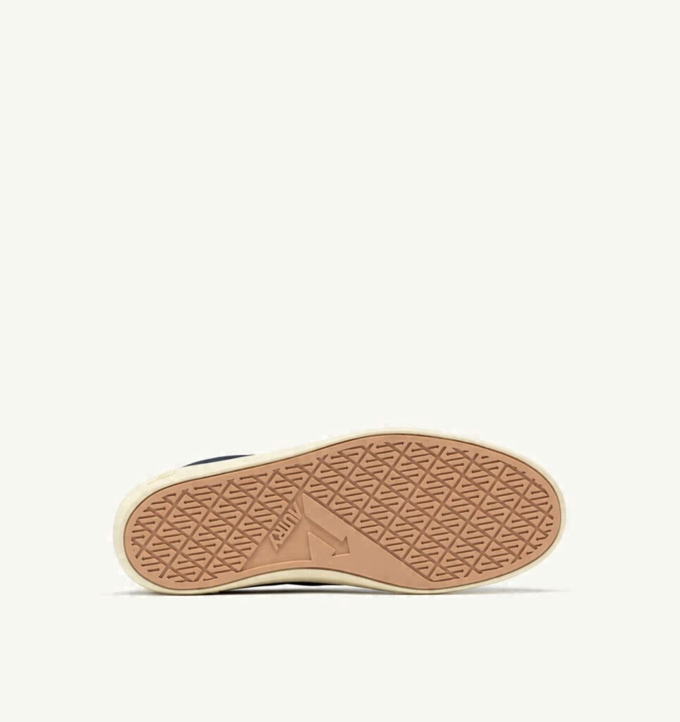 WINDSCAPE LOW EN DAIM NAVY ET MARSHMALLOW