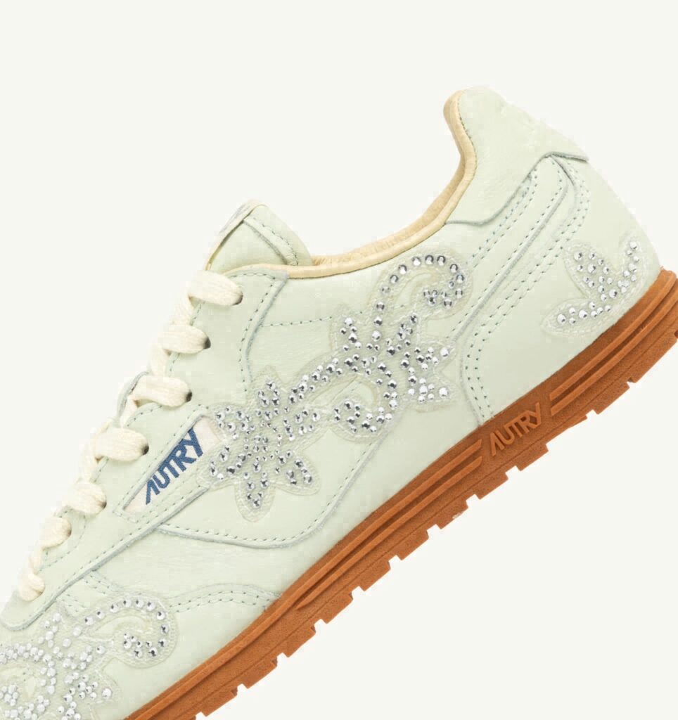 WINDSPIN EN CUIR BONE WHITE AVEC APPLICATIONS
